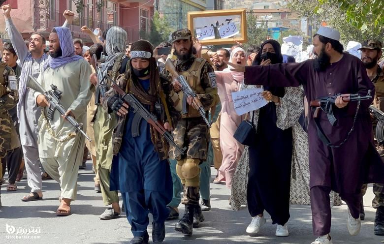  شلیک طالبان در هوا برای پراکنده سازی معترضین در کابل