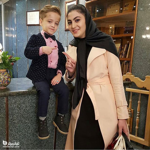بیوگرافی کامل مریم مومن