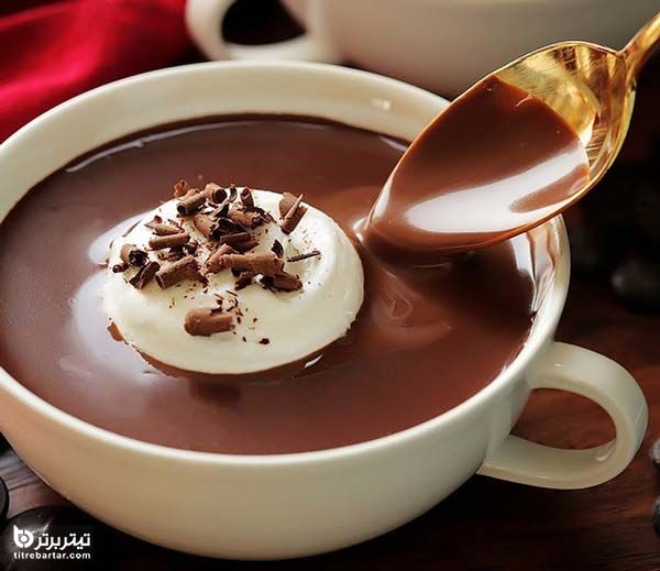 مراحل کار در طرز تهیه هات چاکلت