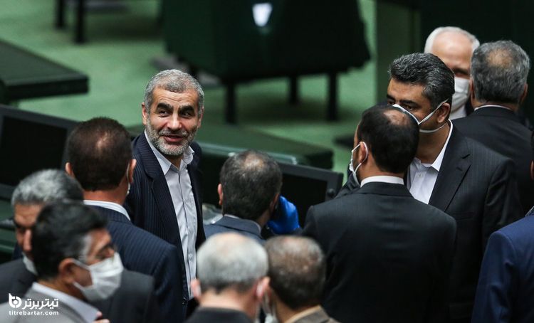 قدرت احمدی نژاد در مجلس یازدهم