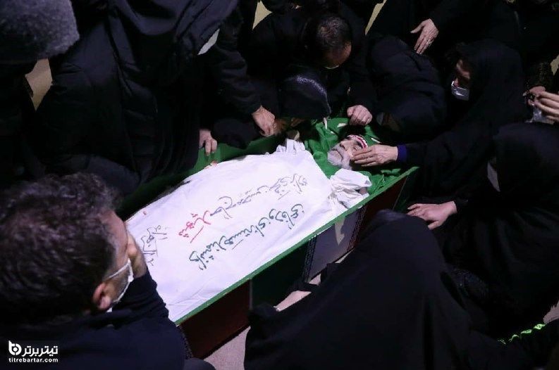 تصویر پیکر مطهر شهید محسن فخری زاده در معراج شهدا