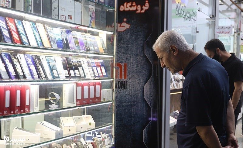 افزایش قیمت تلفن‌های همراه چینی