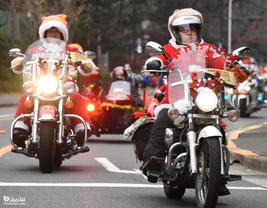 موتورسواری بابانوئل‌ها در محکومیت کودک آزاری