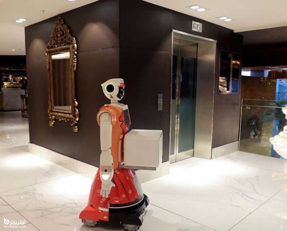 سرویس دهی ربات های خدمتکار در هتلی در آفریقای جنوبی به مهمانان دارای علائم کرونا