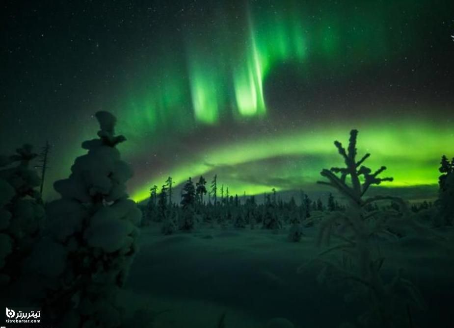 پدیده جوی شفق قطبی در آسمان بخش قطبی کشور فنلاند