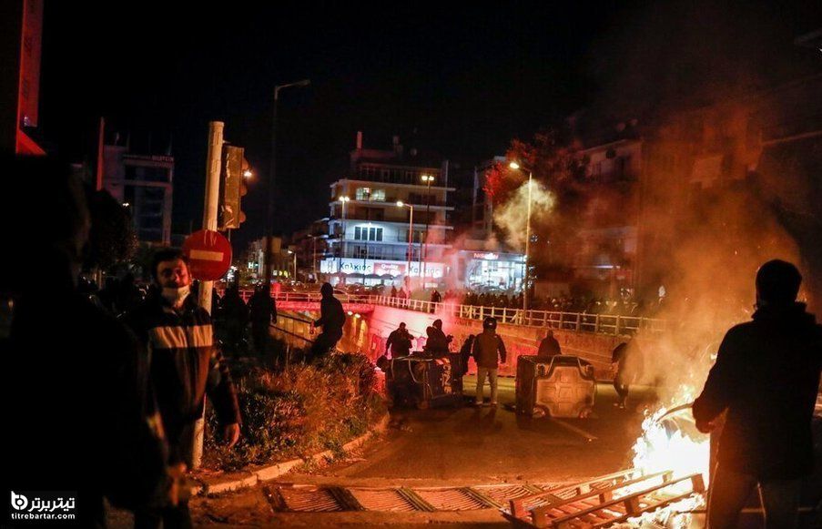 هزاران نفر در یونان در اعتراض به اعمال خشونت پلیس علیه چند جوان معترض