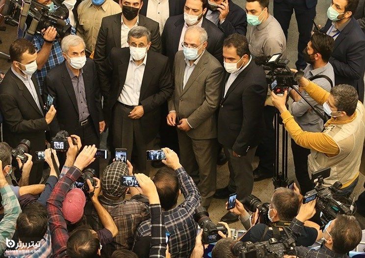حواشی حضور احمدی نژاد برای ثبت نام در انتخابات