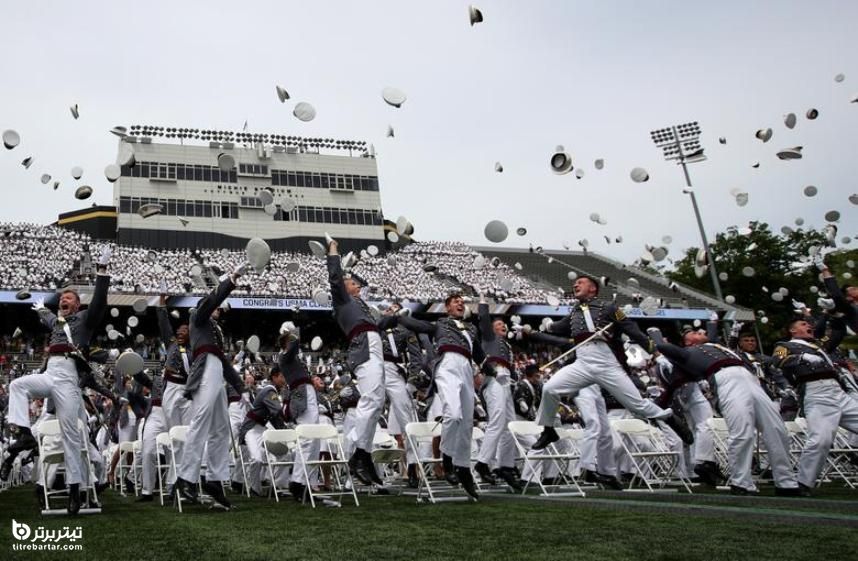 مراسم جشن فارغ التحصیلی دانشجویان در آکادمی نظامی ایالات متحده 