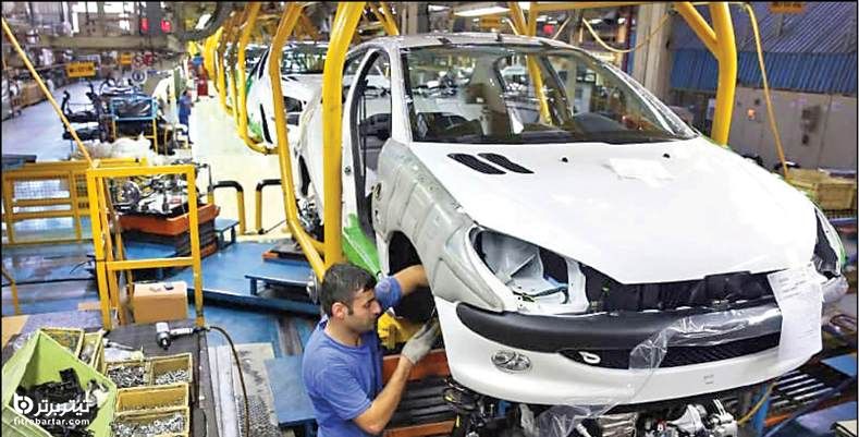 رشد تولید خودرو در فروردین 1400