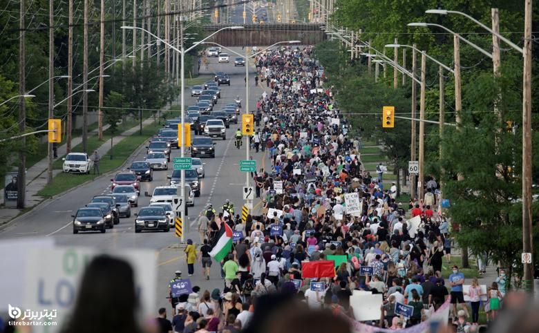 راهپیمایی مردم در 7 کیلومتری صحنه جنایت به سمت مسجدی به یاد یک خانواده مسلمان در کانادا 