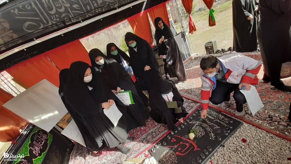 مراسم غبار روبی و عطر افشانی شهید تازه تفحص شده در وادی رحمت تبریز