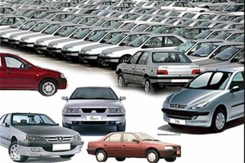 بررسی قیمت خودرو در ماه های اخیر