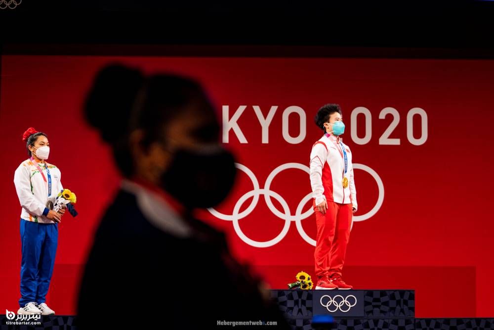 مدال طلای  ژیهویی هو وزنه برداری چینی در مسابقات وزنه برداری بانوان