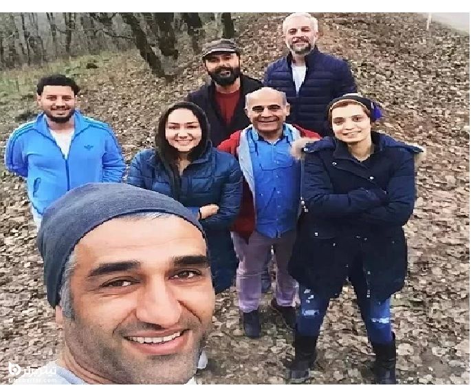 عکس دورهمی مختلط بازیگران در شمال