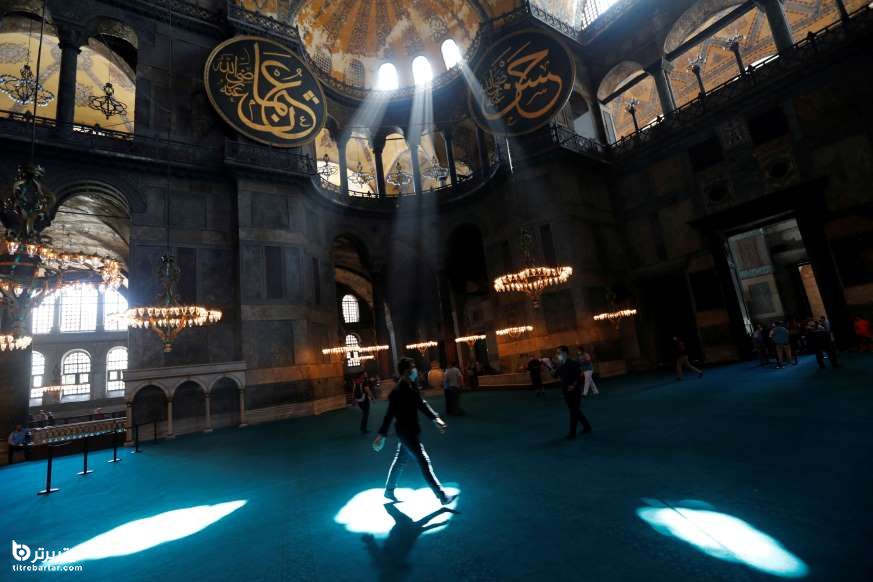 بازدید مردم از  مسجد ایا صوفیا ، ترکیه