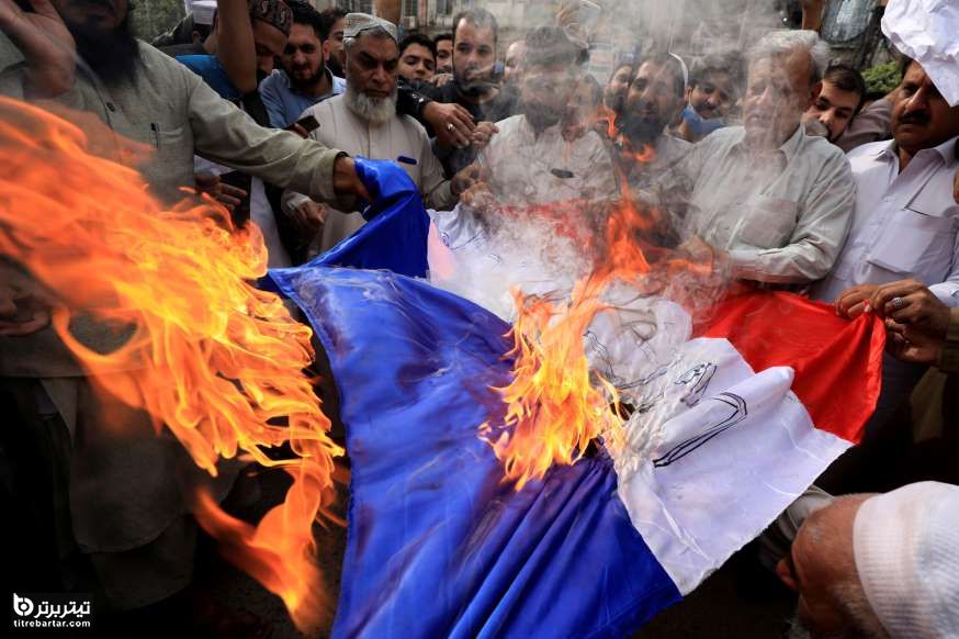 اعتراضات به توهین حضرت محمد در فرانسه