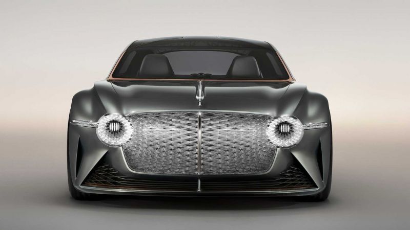بنتلی EXP 100 GT، نگاهی به آینده