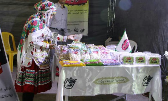 جشنواره «بجنورد، شهر آب‌نبات»  برای اولین سال برگزار شد