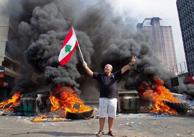 دلیل اعتراضات مردم لبنان چیست؟