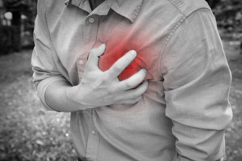 علت اصلی حمله‌ی قلبی چیست؟