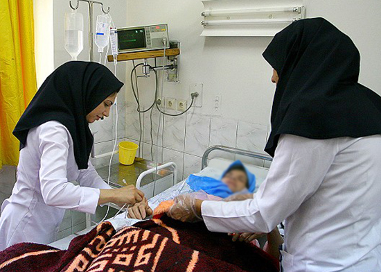 وزیر بهداشت : جذب 5 هزار پرستار در اسفند ماه