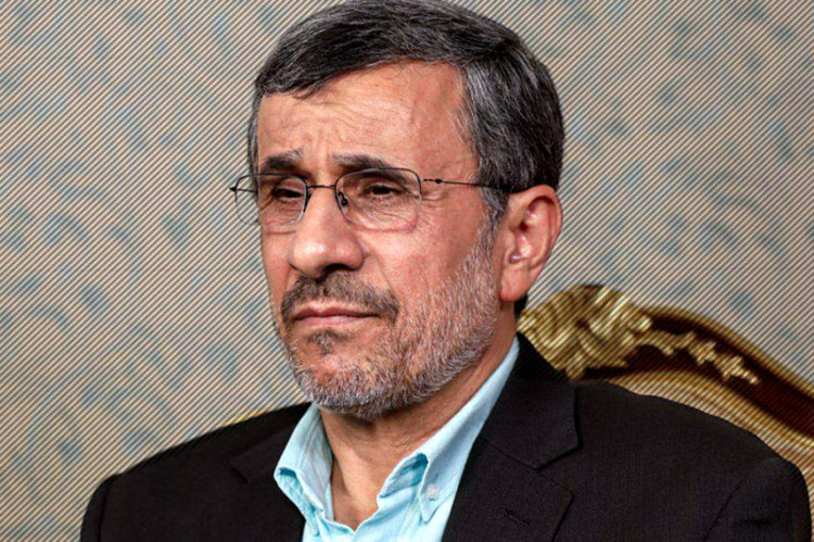 اعلام هشدار احمدی نژاد درباره وقوع جنگ!