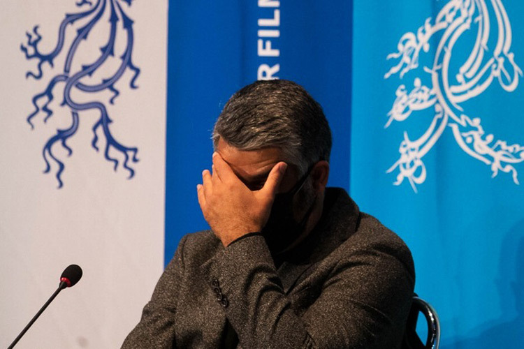 واکنش‌ ها به توهین و تحقیر پژمان جمشیدی در جشنواره فیلم فجر