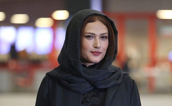 عکس سیگار کشیدن بازیگر زن ایرانی لو رفت!