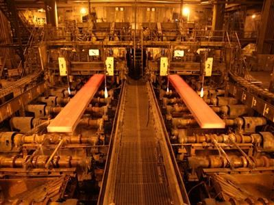 مدیرعامل فولاد مبارکه از رکوردهای مداوم تولید در این شرکت خبر داد: