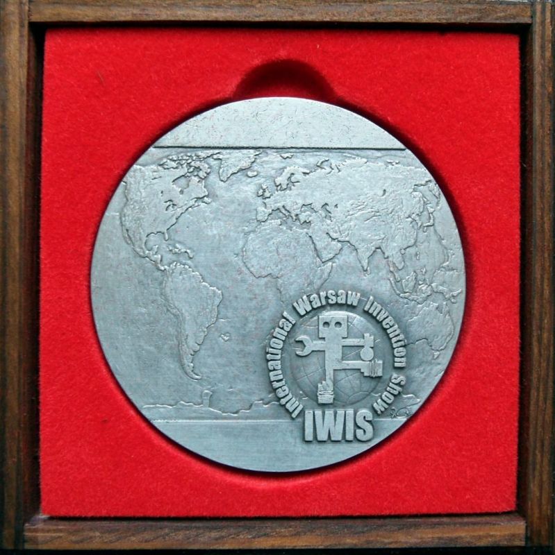 کسب مدال نقره جهانی در مسابقات جهانی اختراعات ورشو لهستان در سال ۲۰۲۱ توسط مخترعین ایرانی