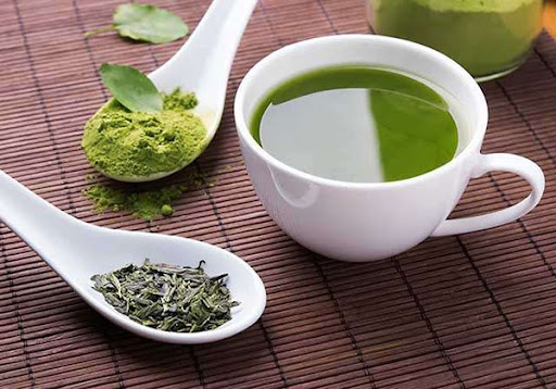 آیا چای سبز می تواند به درمان آکنه کمک کند؟