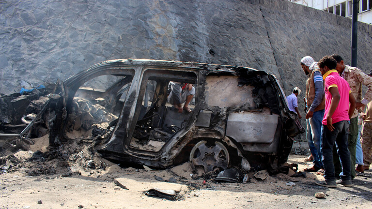انفجار خودروی بمب‌گذاری شده در عدن