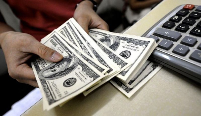 کابینه جدید قیمت دلار را کاهش می‌دهند یا افزایش؟