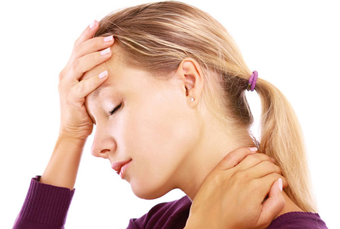 ساده ترین درمان های خانگی برای خلاصی از شر گردن درد