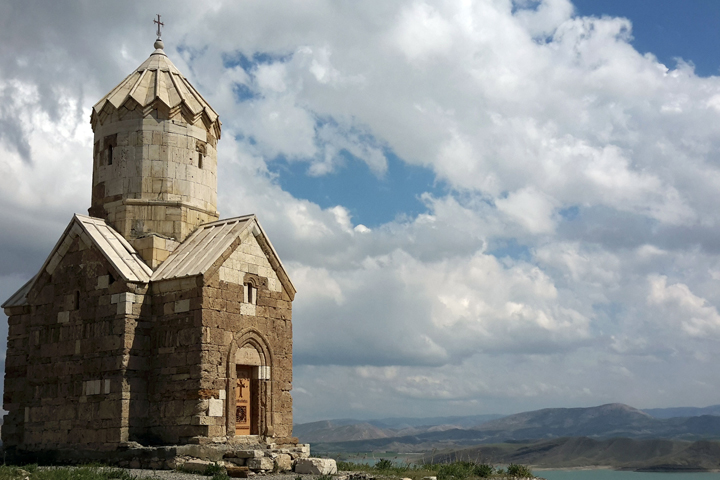 زیباترین و تاریخی ترین کلیساهای ایران کدامند؟