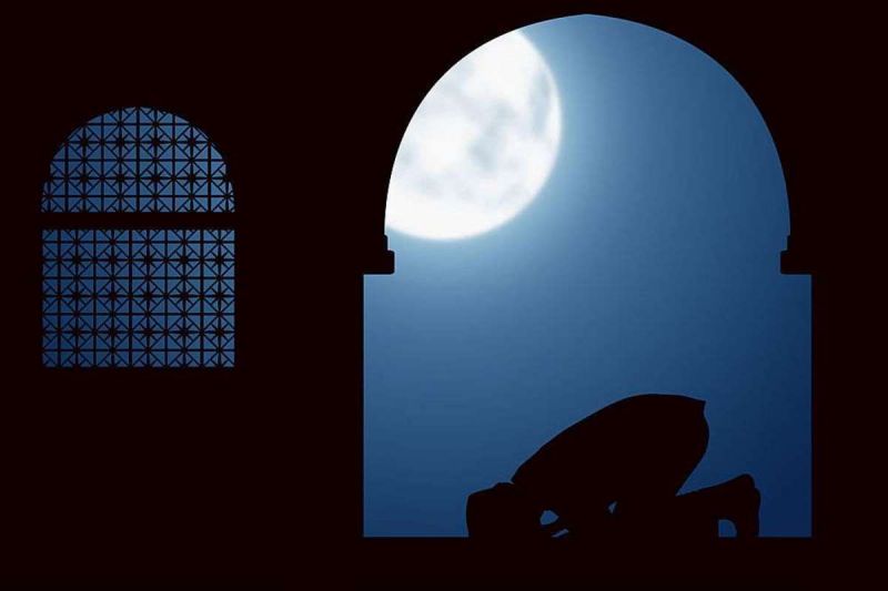 نماز شب چگونه خوانده می شود؟+آثار و برکات نماز شب
