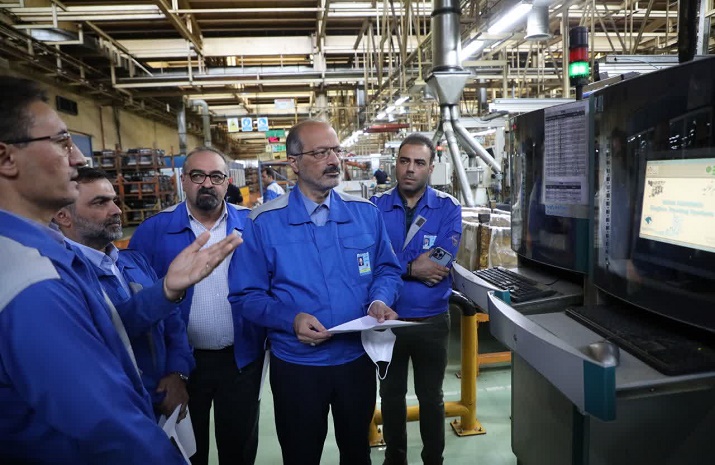 سیستم «ترنم تولید» در مونتاژ موتورسازی سه ایران‌خودرو راه اندازی شد: