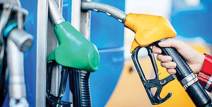 آیا قیمت بنزین افزایش می یابد؟/طرح جمع آوری کارتهای سوخت جایگاه ها