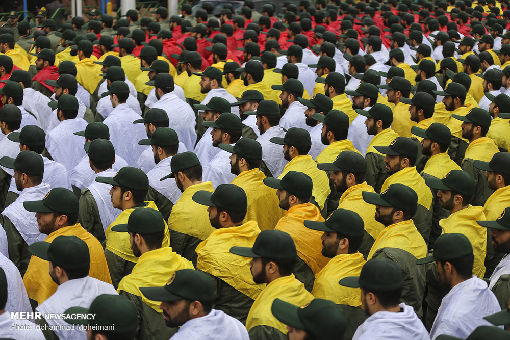 سخنرانی رئیس جمهور در مراسم راهپیمایی ۲۲ بهمن