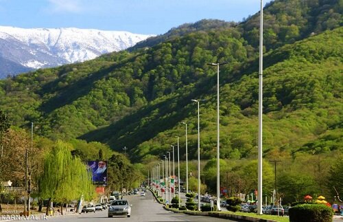 به استان آبشارهای ایران سفر کنید