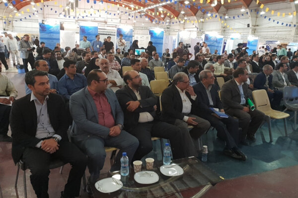 حل مشکلات صنعت را باید در خارج از سیستم بانکی جستجو کرد