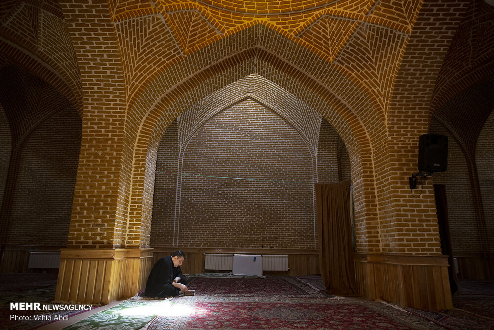 حال و هوای ماه رمضان در مساجد بازار تاریخی تبریز