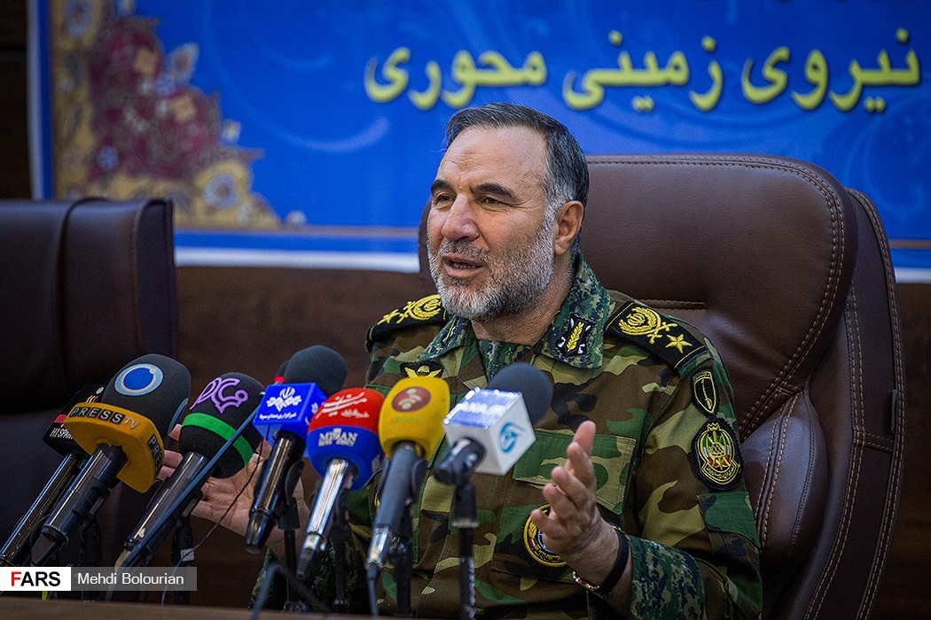 نشست خبری فرمانده نیروی زمینی ارتش
