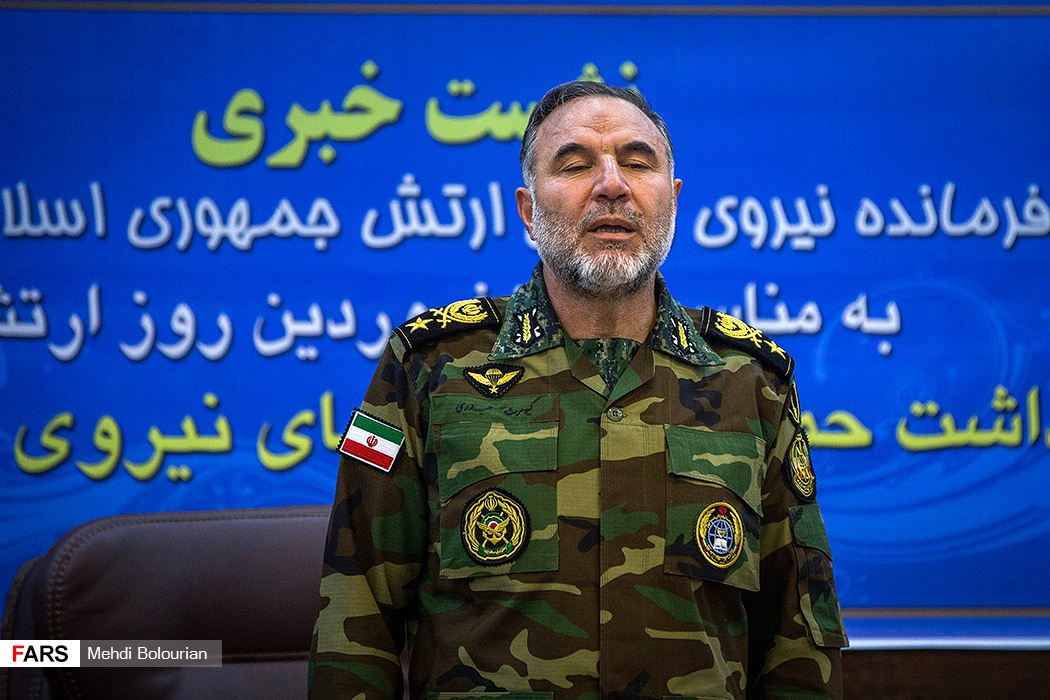 نشست خبری فرمانده نیروی زمینی ارتش