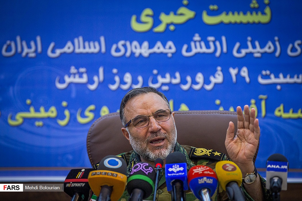 نشست خبری فرمانده نیروی زمینی ارتش