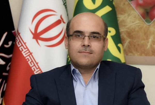 شرکتهای لبنی اعتنایی به قیمت مصوب شیر ندارند