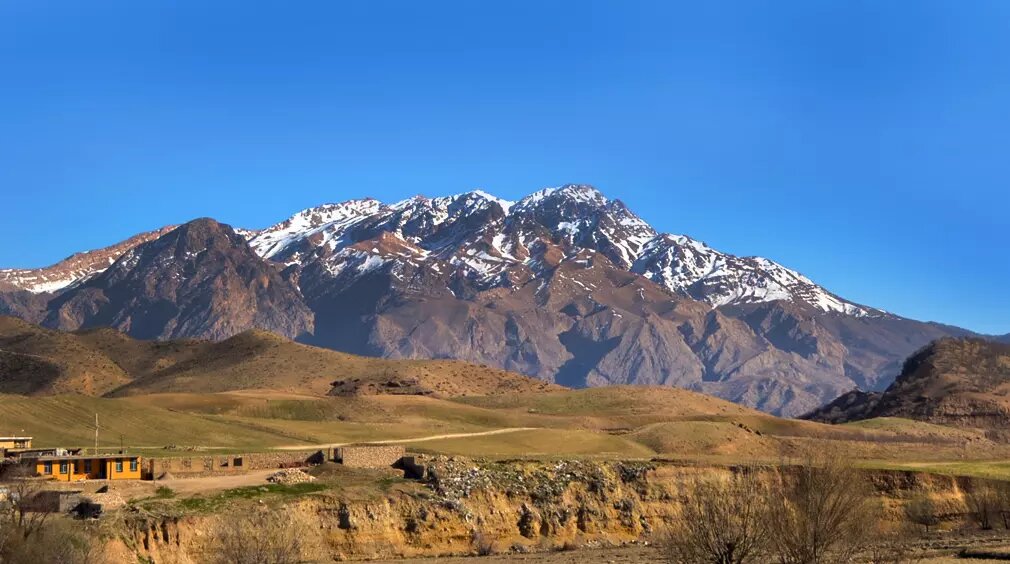  | ثبت هوایی تصویر رشته کوه‌های زاگرس در واپسین روزهای زمستان