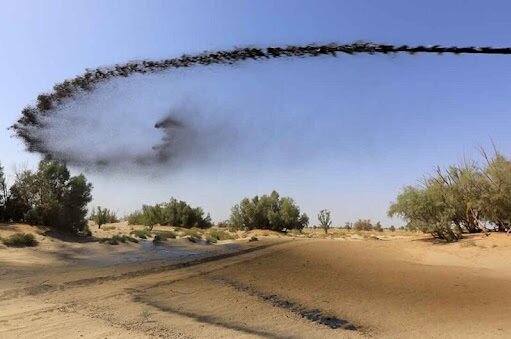 مالچ‌پاشی نفتی به محیط زیست خوزستان ضربه می‌زند؟