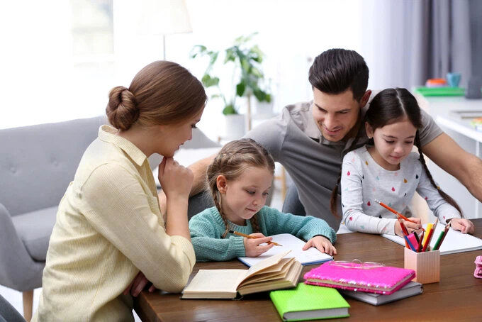 نکات طلایی برای کمک به کودکان در شرایط بحرانی