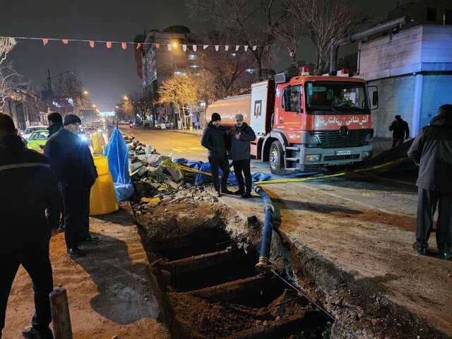 کشف حمام قدیمی در زیر شهر تهران بعد از فرونشست؟/ عکس خیابان کارگر ۸۳ سال قبل